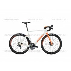 ktm-revelator-lisse-prestige-2020.jpg